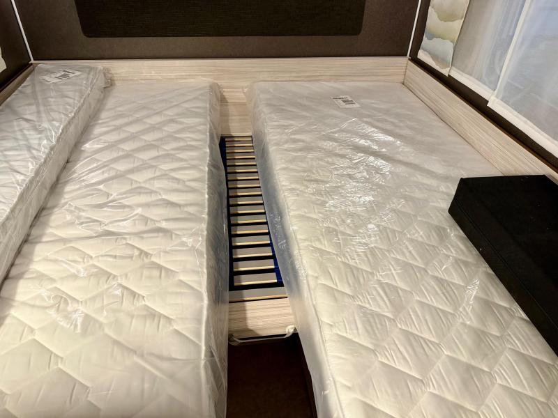 Dethleffs C'Joy 460 LE Vakantievoordeel €2.000,-  foto: 11