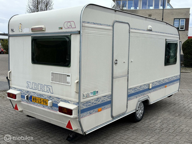 Adria 430 PH super netjes lichtgewicht foto: 4