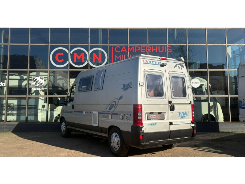 Adria Twin 560 560,Vastbed,Airco  foto: 4