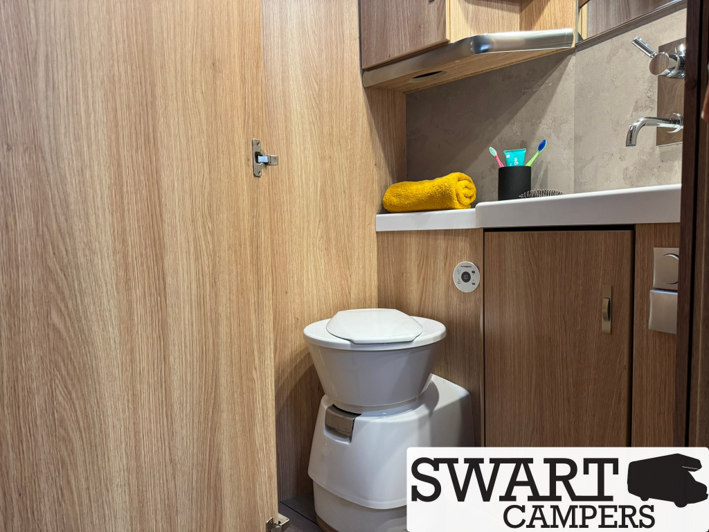 Knaus Sky TI 700 MEG, Enkele bedden 150 pk foto: 17