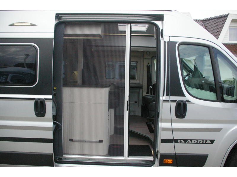 Adria Twin Supreme 640 SLB Enkele bedden, Nieuwstaat  foto: 7