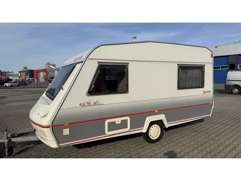 Beyerland Sprinter 430 TM 2x zitgroep vast toilet  foto: 13