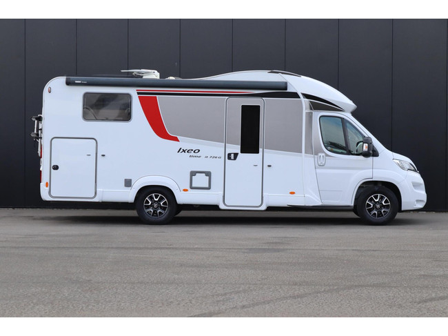 Bürstner Ixeo Time 726 G 165pk | 5e zitplaats | Zonnepanelen | Hefbed | Achteruitrijcamera| Thule lift fietsendrager | Lengtebedden | Bea foto: 3