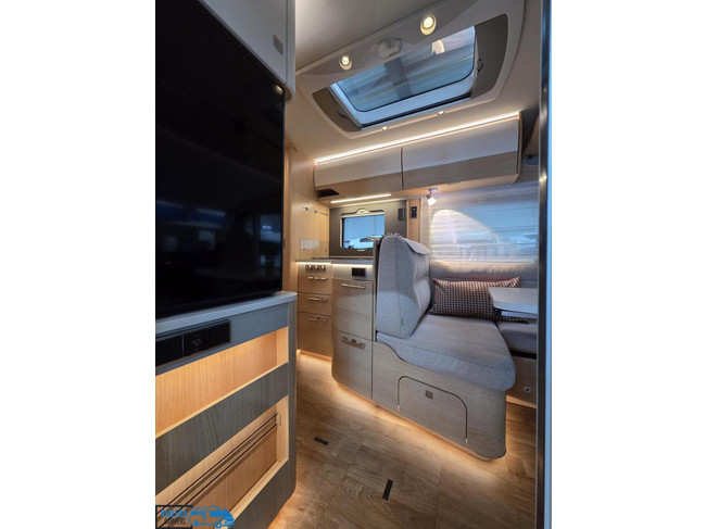 Hymer BMC-I 680 *170pk Automaat* Levelsysteem* Bomvol opties foto: 1