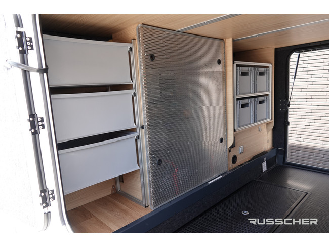 NIESMANN BISCHOFF Smove 7.4 E 150Pk Automaat | Leder | Lengtebedden foto: 16