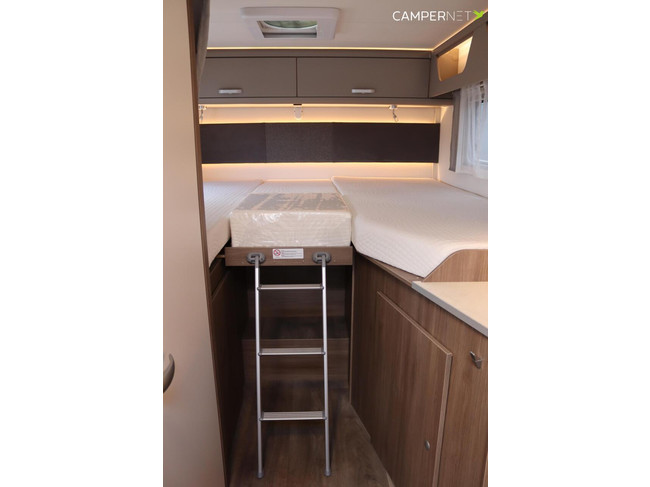 Carado T338 165pk Automaat | BR Systeem | LPG installatie | Lengtebedden | Omvormer | Lithium | Oven | Zonnepanelen | Bearlock | Editio foto: 18