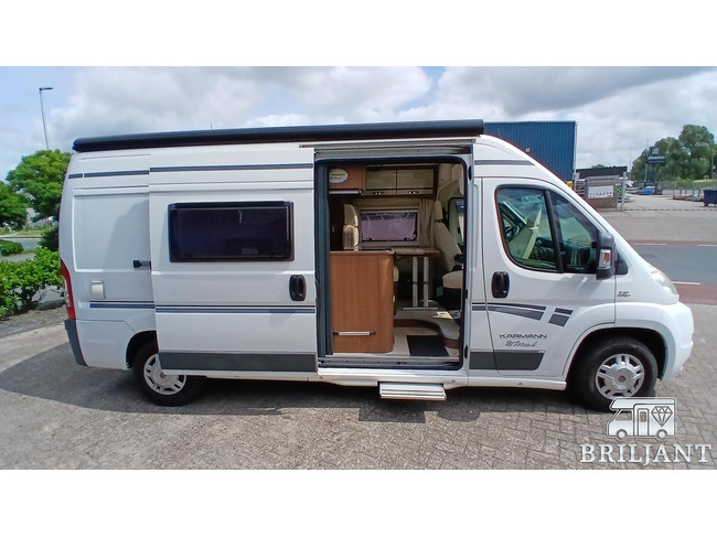 Karmann-Mobil DAVIS 590 autocaravana... cama transversal foto: 3