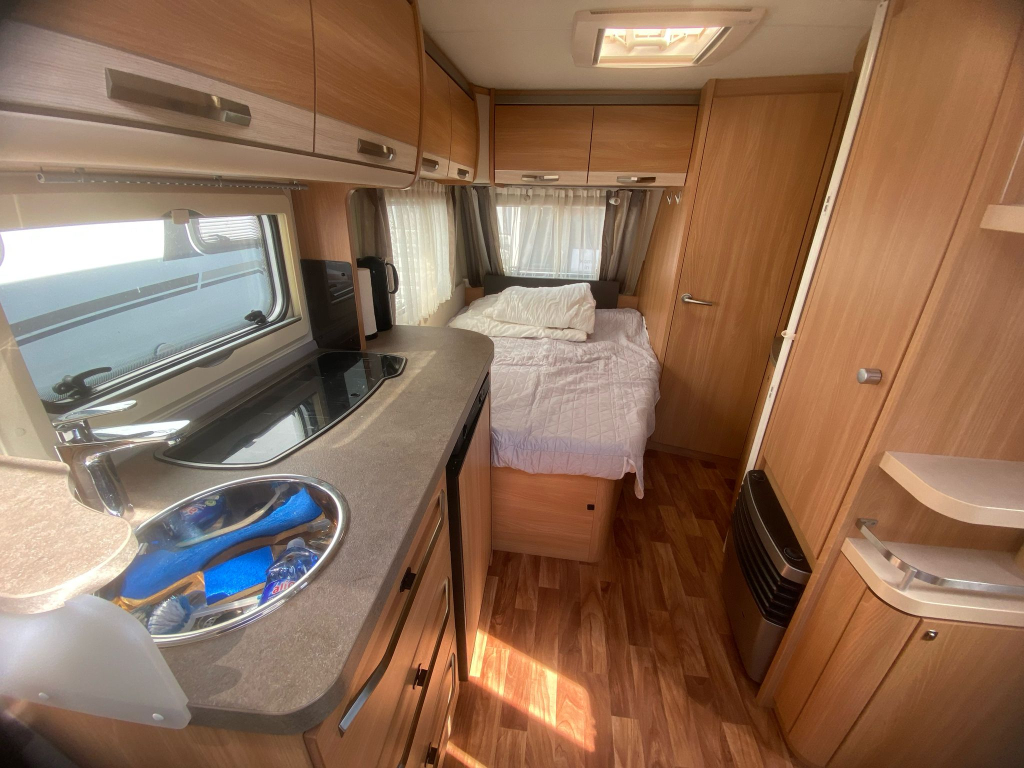 Knaus Sudwind 450 FU foto: 18