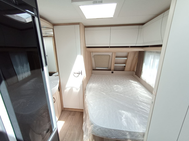 Hobby De Luxe 460 UFe photo: 17