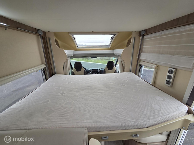 Challenger Graphite 290 camper ☆Hefbed cruise Euro-5 2015☆ foto: 19