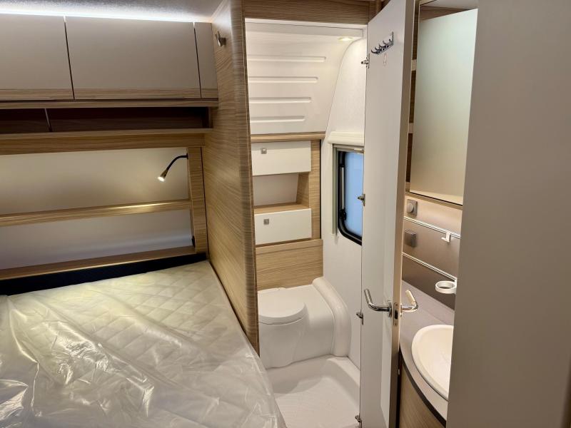 Fendt Bianco Activ 445 SFB modeljaar 2026  foto: 11