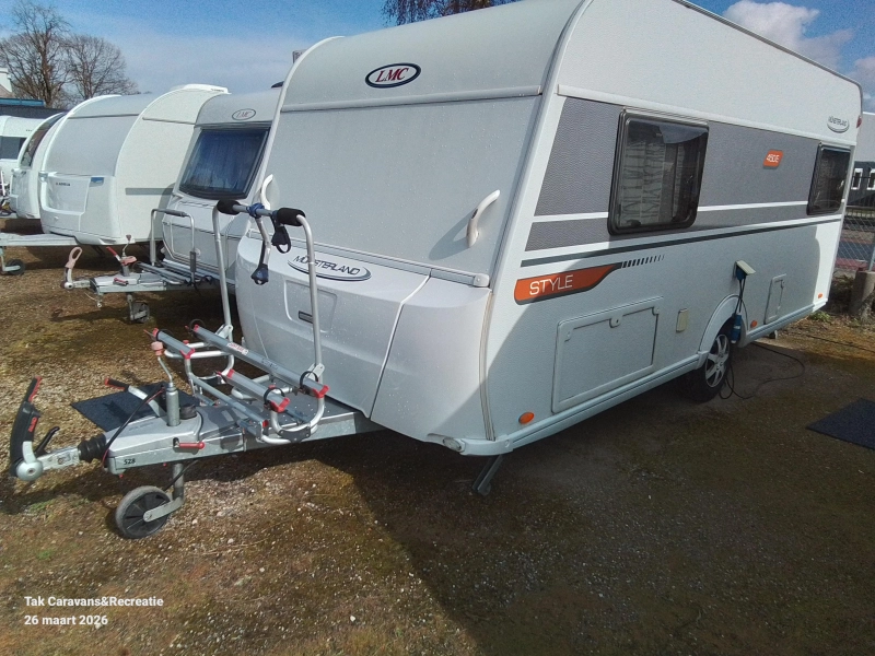 LMC Style 450 E 2 aparte bedden  foto: 1
