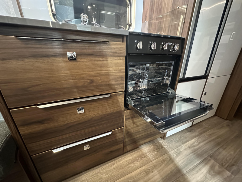 Fendt Diamant 560 SGW Model 2026  foto: 9