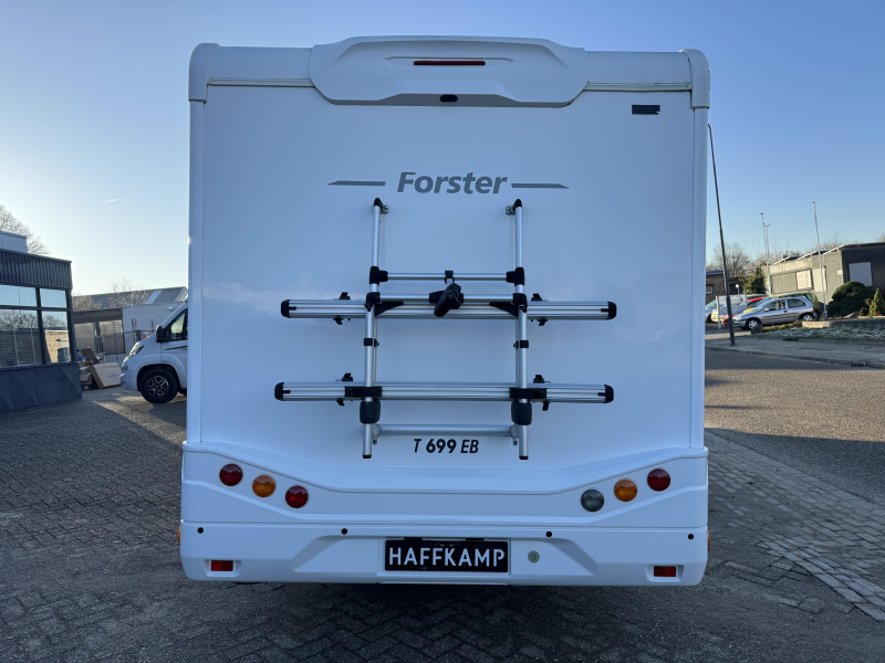 Forster T 699 EB Autom&aacute;tico, 2x aire acondicionado, 5 pers. foto: 3