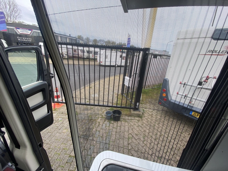 Adria Twin 600 SPB Airco Cruise cntr busbike  foto: 11