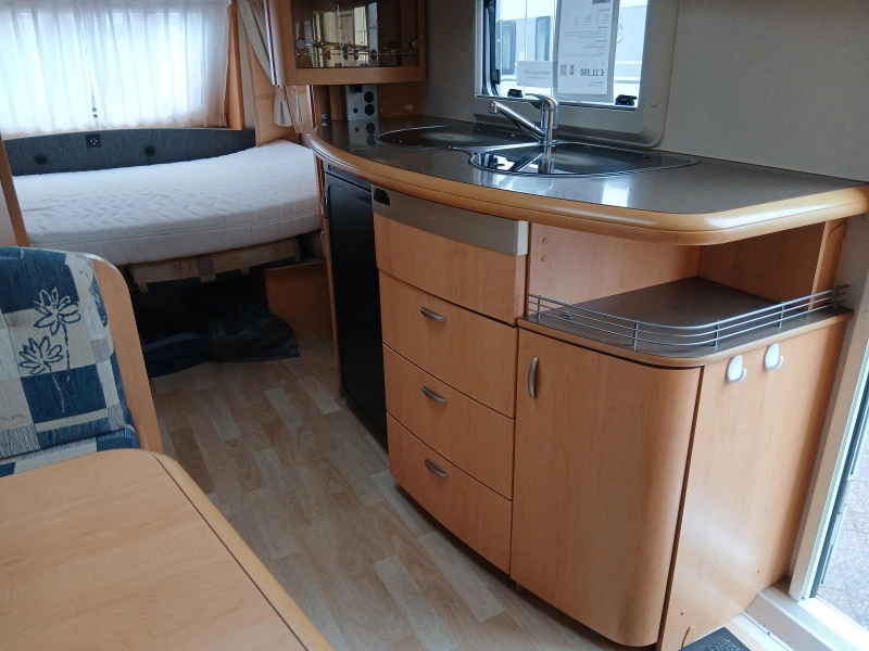 Hobby De luxe Easy 440 SB  foto: 4