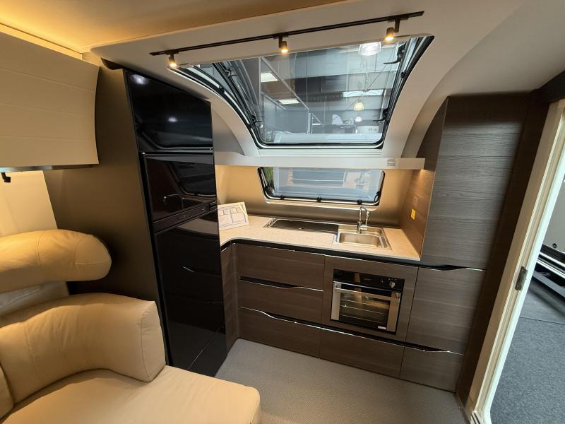 Adria Alpina 663 HT LAST 2026 photo: 10
