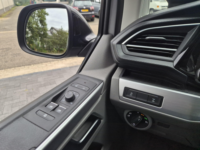 Volkswagen T6.1 California Edition DSG 4motion Sper 2022  foto: 13