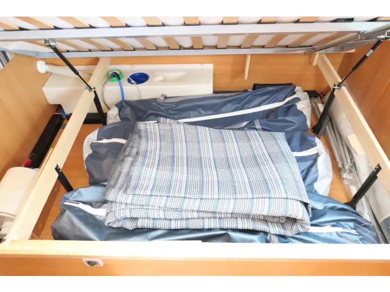 Caravelair Brasilia 440 VOORTENT+FIETSENDRAGER  foto: 14