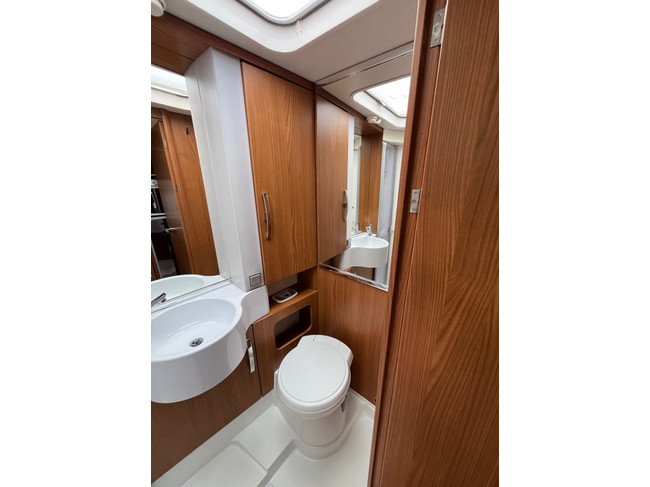Hymer Star Edition B614sl Dakairco Oven Fietsenrek BearLock foto: 23