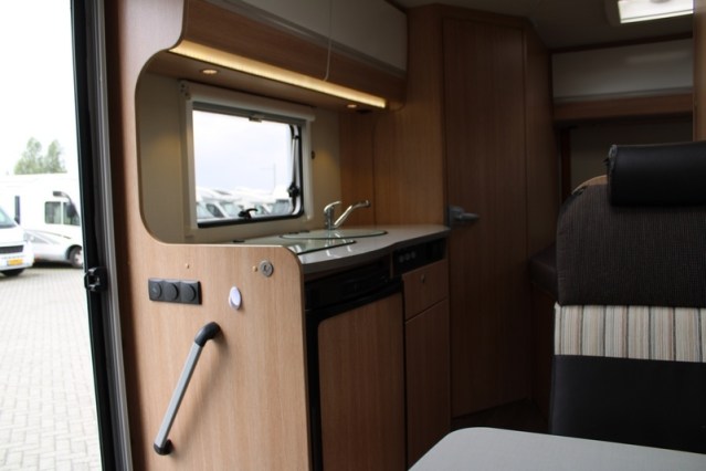 AUTOM&Aacute;TICO Fiat 2.3 150 cv Cama francesa (99 foto: 25