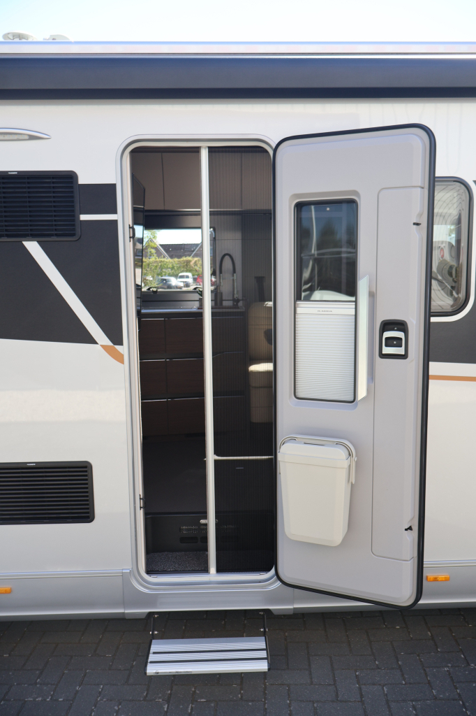 Adria Supersonic 780 DC Foto: 8