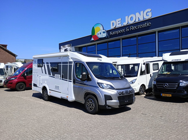 Carado V 337 Fiat photo: 2