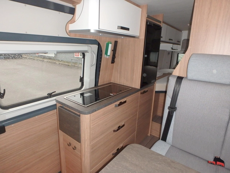 Weinsberg CaraBus 630 ME  foto: 14