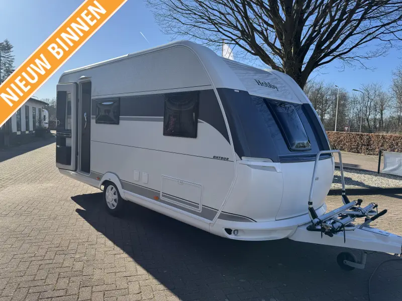Hobby Excellent 495 UFE Mover/ Isabella Markise