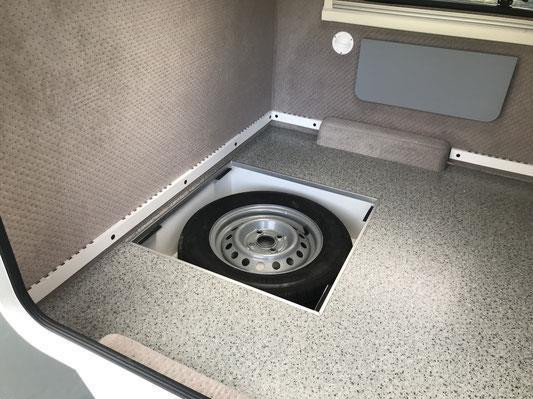 Oehoe Freedom Oehoe Freedom Minicaravan!!! | Keuken | 2 personen | 750 KILO TOTAAL | Direct Leverbaar| foto: 4