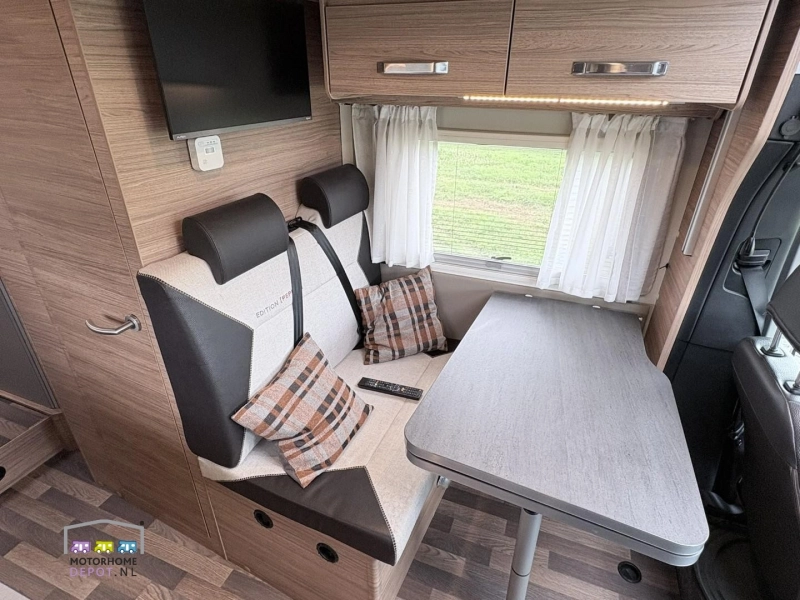 Weinsberg CaraCompact Suite 640 MEG  foto: 13
