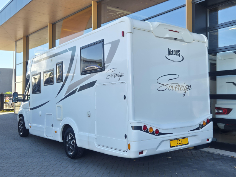 McLouis Sovereign 470 Face to face  foto: 4