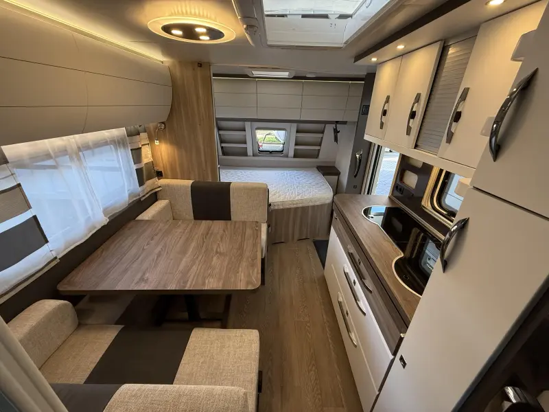 Hobby Excellent Edition 545 KMF COMPLEET  foto: 5