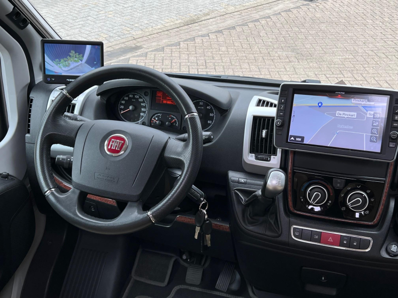Carthago Chic C-Line T 4.8 automaat, enkele bedden,  foto: 16