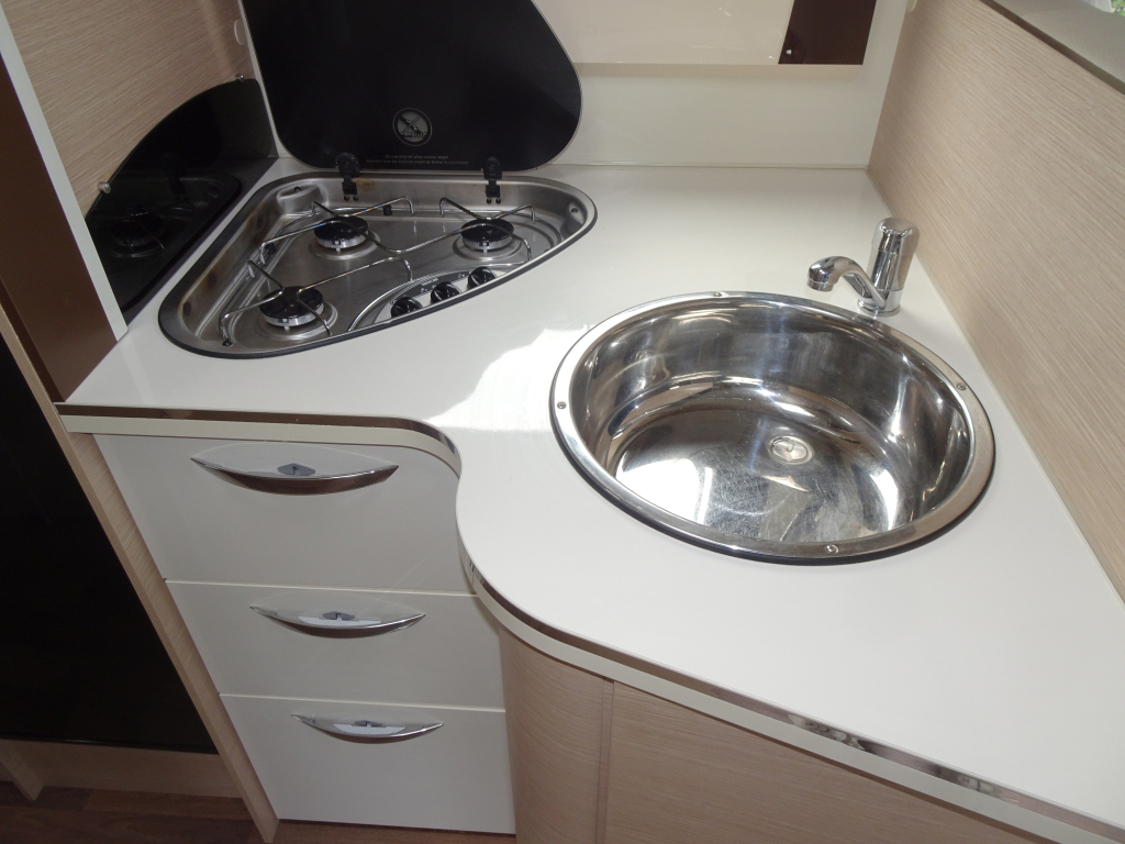 Euramobil Forster T699HB foto: 5