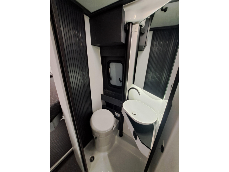 Adria Twin Sports 640 SGX  foto: 11