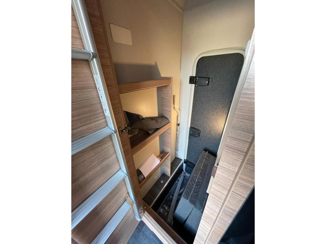 Weinsberg Xcursion 500 LT 150 PS DSG Bulli Foto: 21