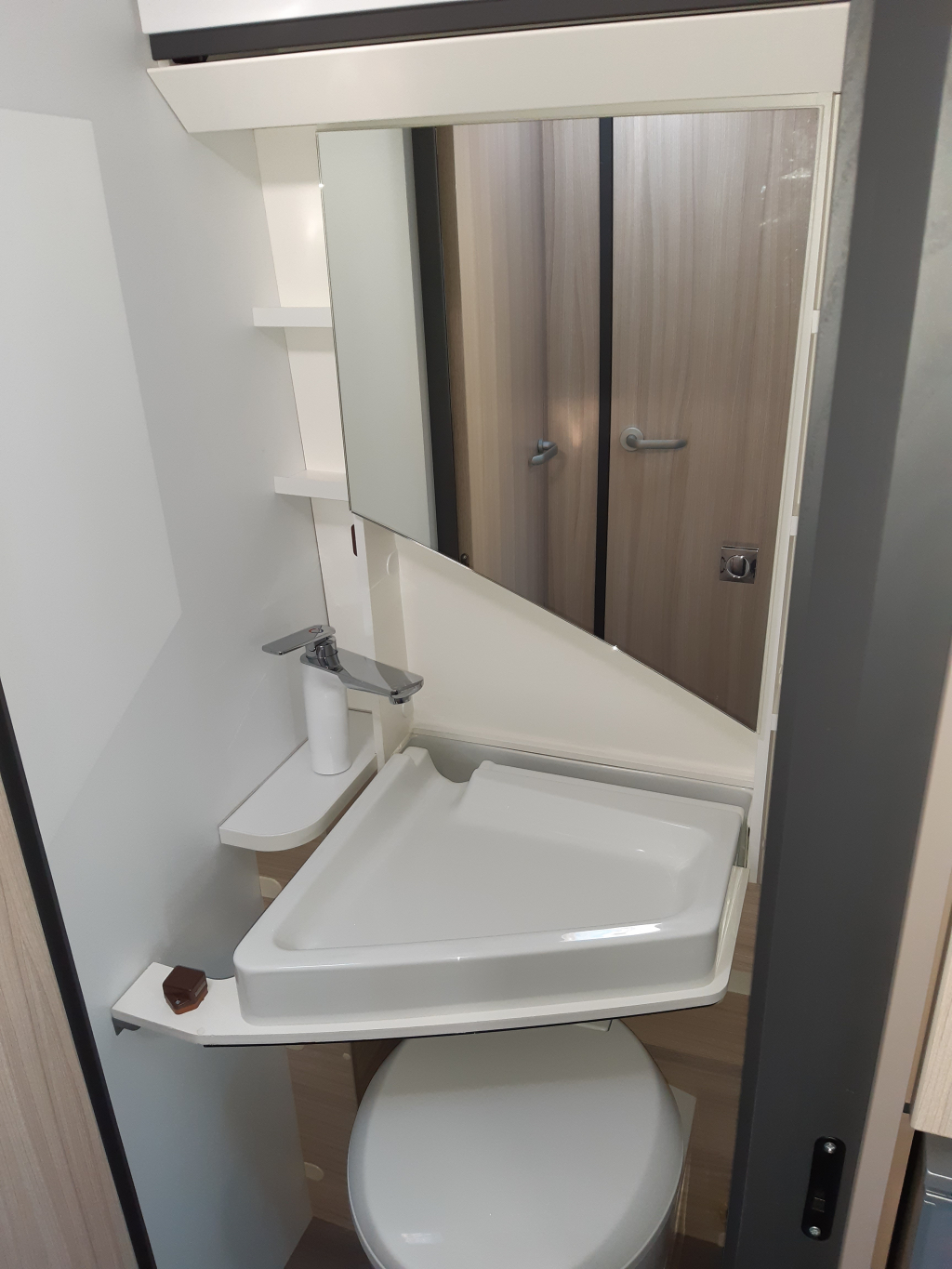 ADRIA TWIN   640 SPX foto: 8