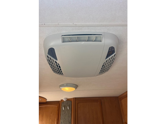 Eura Mobil A635ls Aut. Alkoof 2x Airco Cruise 5 slaappl. Zonnep. CarPlay foto: 17