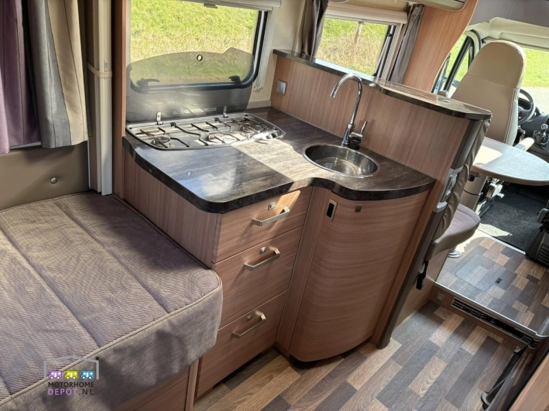 Knaus Sky TI 700 MEB  foto: 9