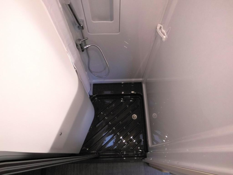 Dethleffs Globetrail 640 ES 8024,= KORTING ALL INCL.!  foto: 18
