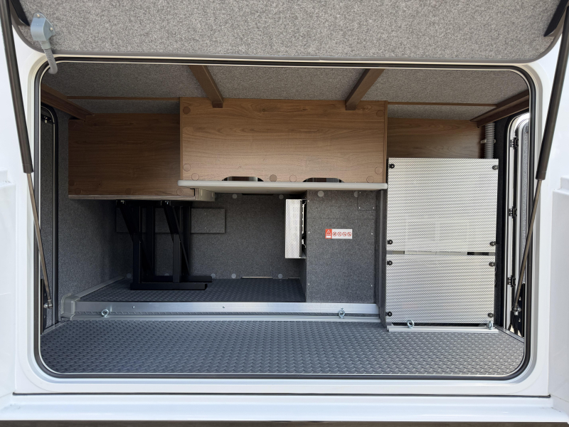 Frankia F-Line 740 PLUS Asientos redondos Cama longitudinal Aire acondicionado foto: 9