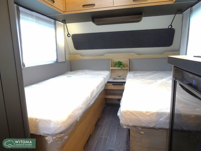 Weinsberg CaraOne Edition HOT 480 EU Enkel bedden  foto: 10
