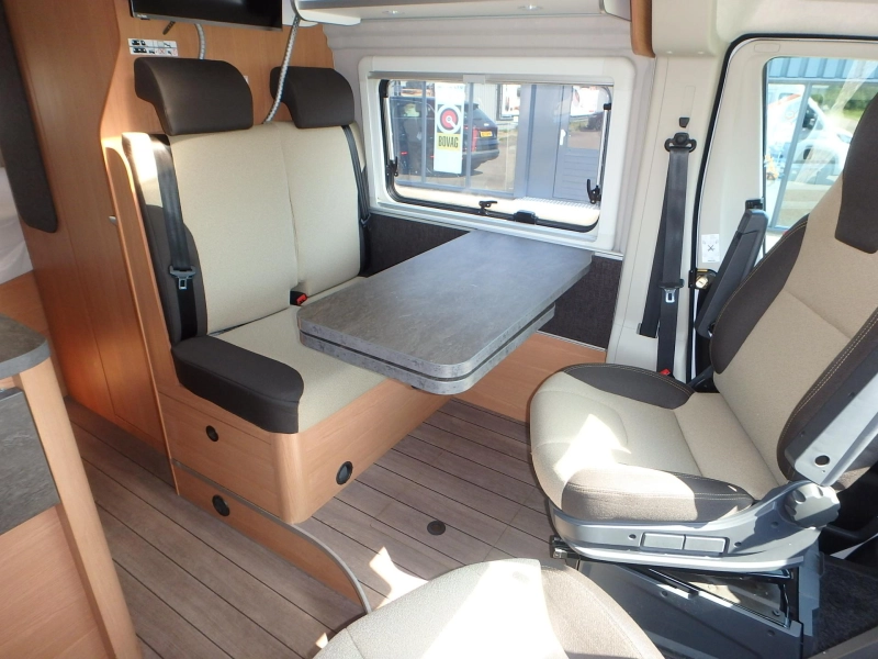 Weinsberg CaraBus 600 MQ  foto: 12