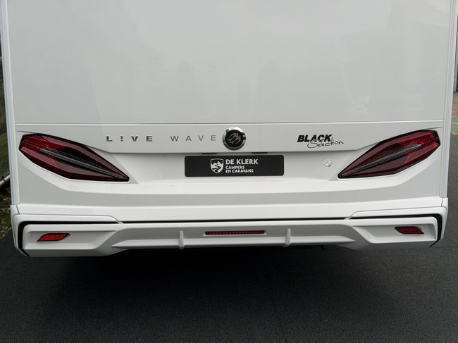 Knaus Live Wave 650 MEG Black Select foto: 4