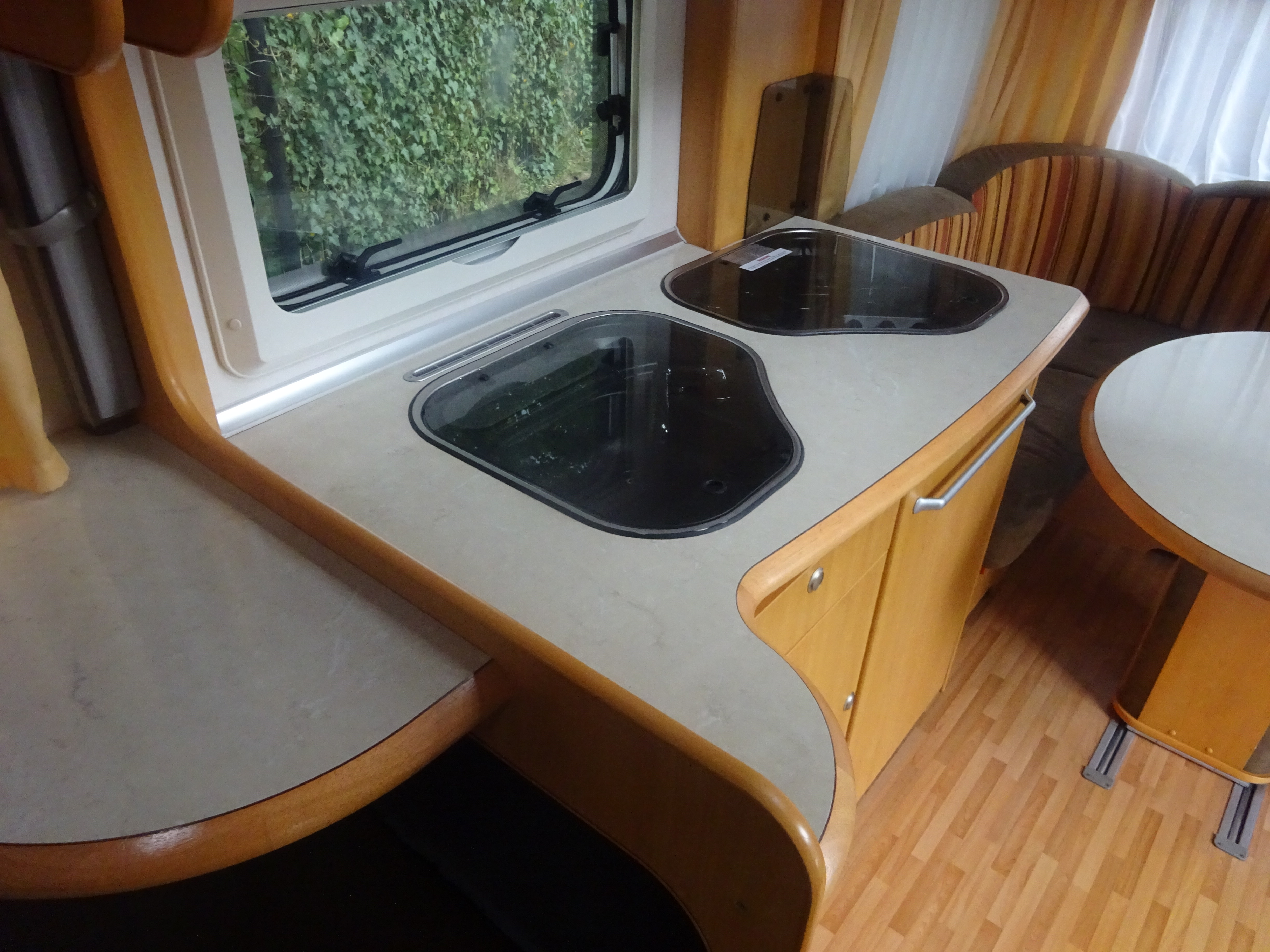 Lmc Munsterland 520 HTE Enkele Bedden+Mover+Luifel foto: 18