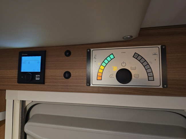 Weinsberg CARACOMPACT 600 MEG PEPPER 163 PK SLECHTS 47.451 KM !! TV + SATELLIET LENGTEBEDDEN CRUISE CONTROL foto: 22