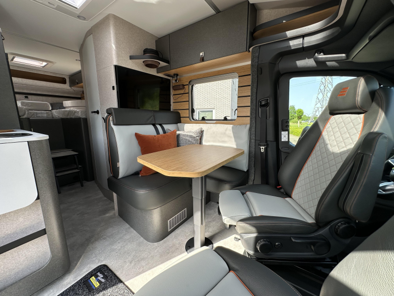 Hymer ML-T 580 4X4 - CROSS TRAIL-4x4-190PS Foto: 8
