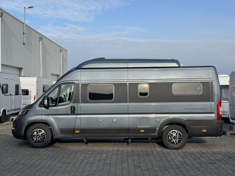 Hymer Yellowstone 640 -- Automaat - 4pers --  foto: 23