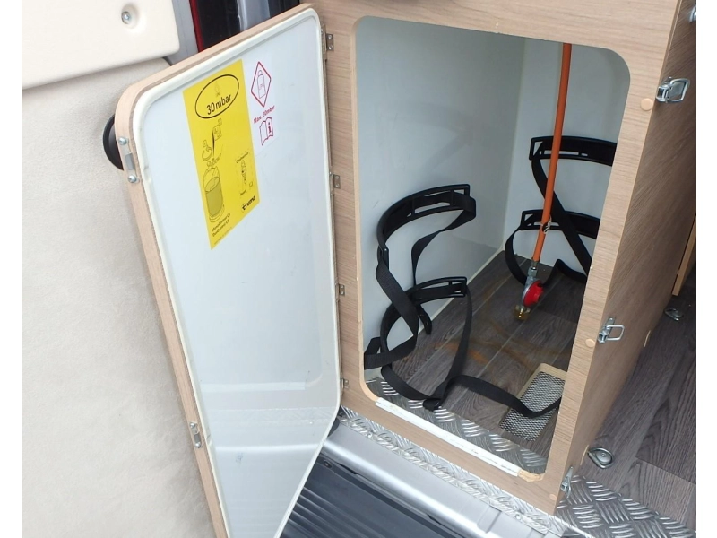 Adria Twin Platinum 640 SLX Foto: 9